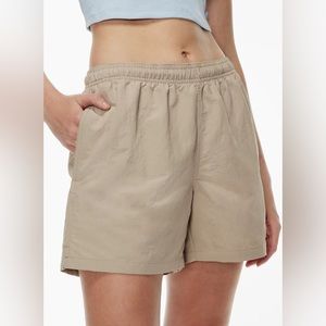 Aritzia Tna Big Easy 3" Short